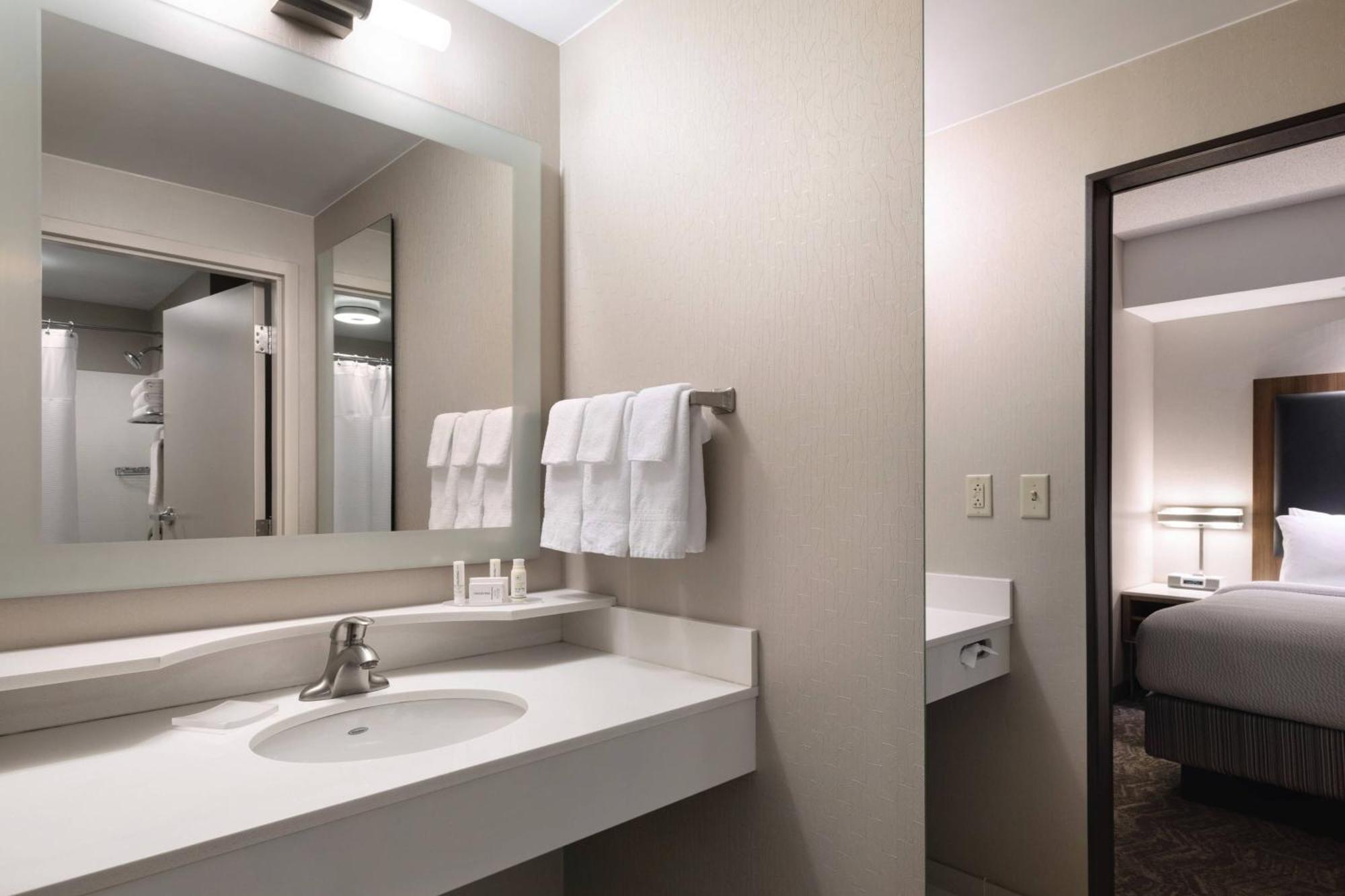 Springhill Suites By Marriott Syracuse Carrier Circle East Syracuse Eksteriør bilde